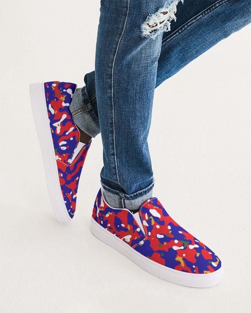 Haiti Flag Camo Men's Slip-On Canvas Shoe - Conscious Apparel Store